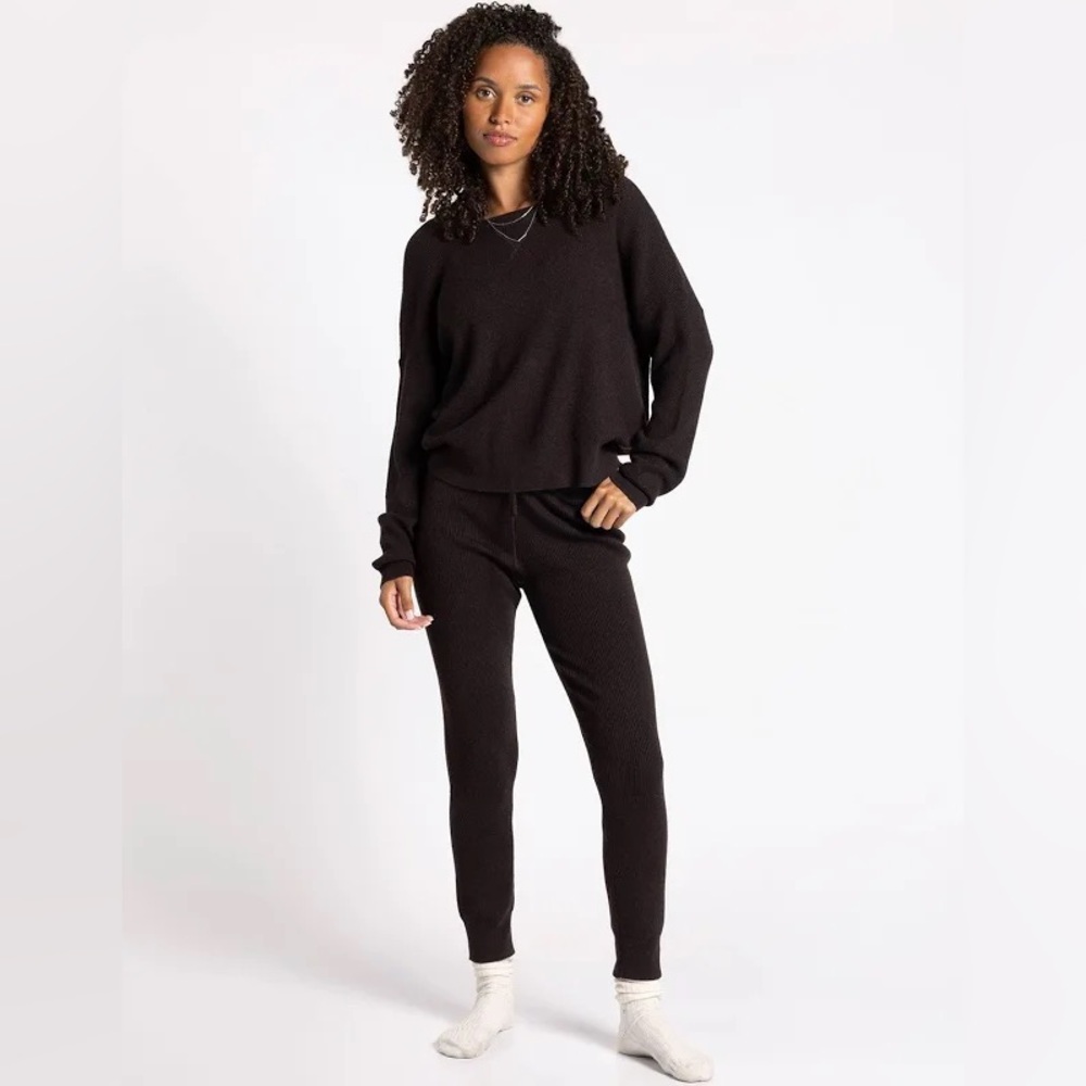 SET: Thread and supply chocolate brown jogger sweater set